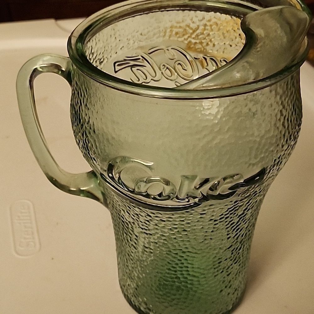 Coca-Cola Textured Glass Pitcher - Picture 3 of 6